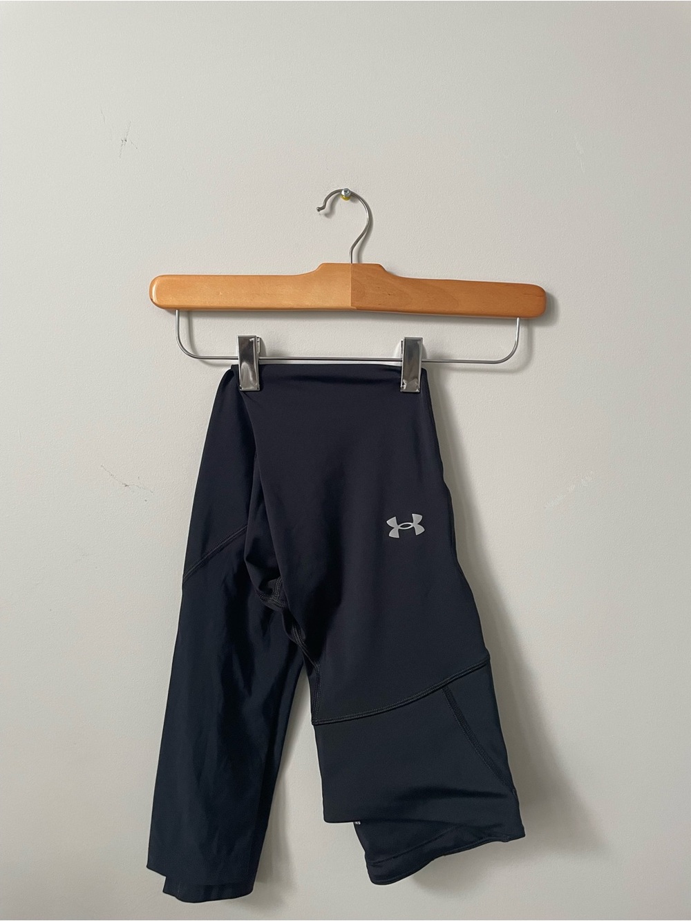 Under Armour Black Leggings • Women’s S
